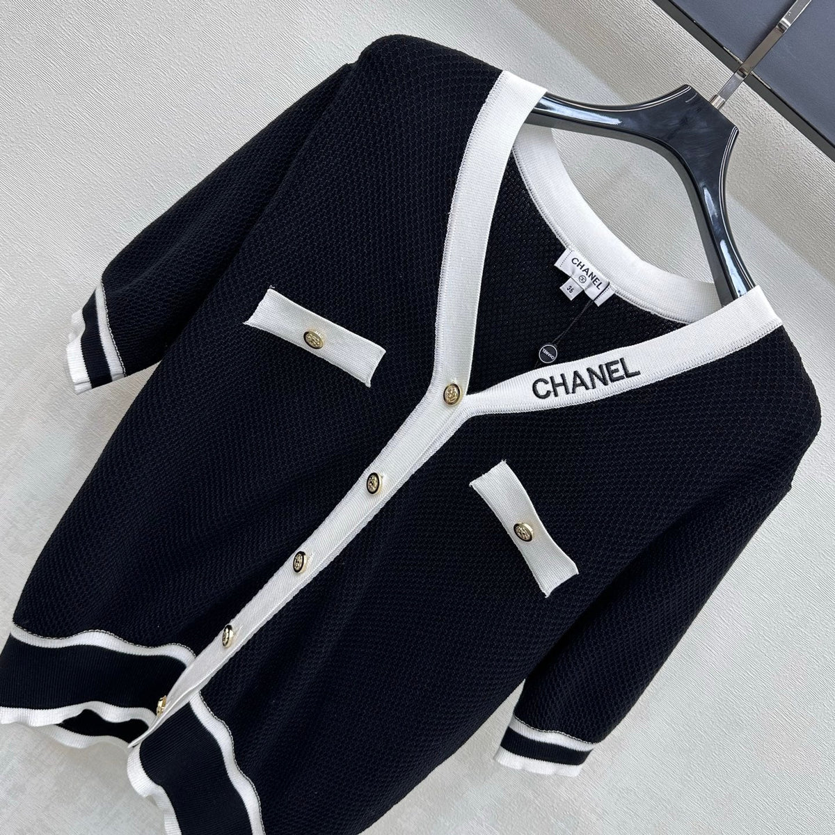 CC 26 Color-Blocked V-Neck Short-Sleeve Knit Cardigan in Wool