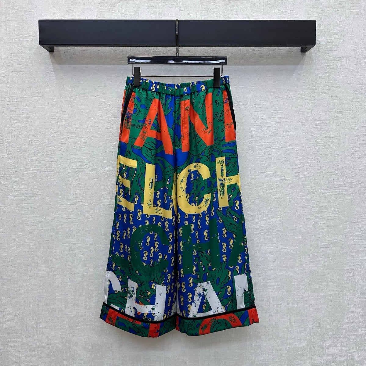 CC 26 Artistic Print Straight-Leg Trousers in Polyamide