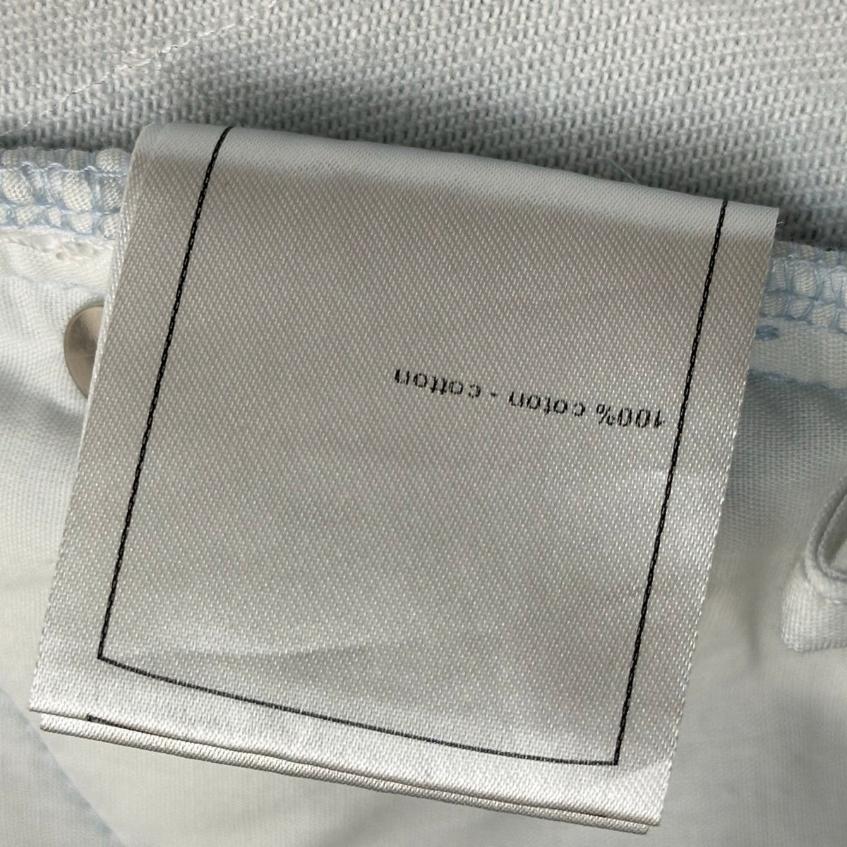 CC 26 Diamond-Patterned Denim Fold-Up Shorts in Cotton