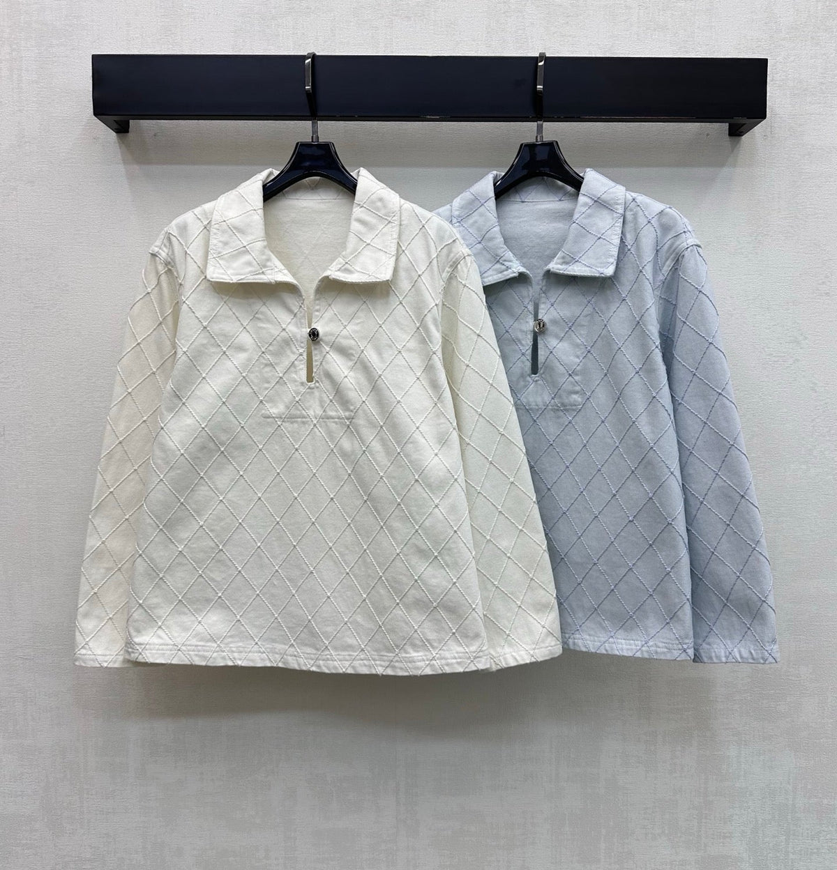 CC 26 Diamond-Patterned Denim Collared Top in Cotton