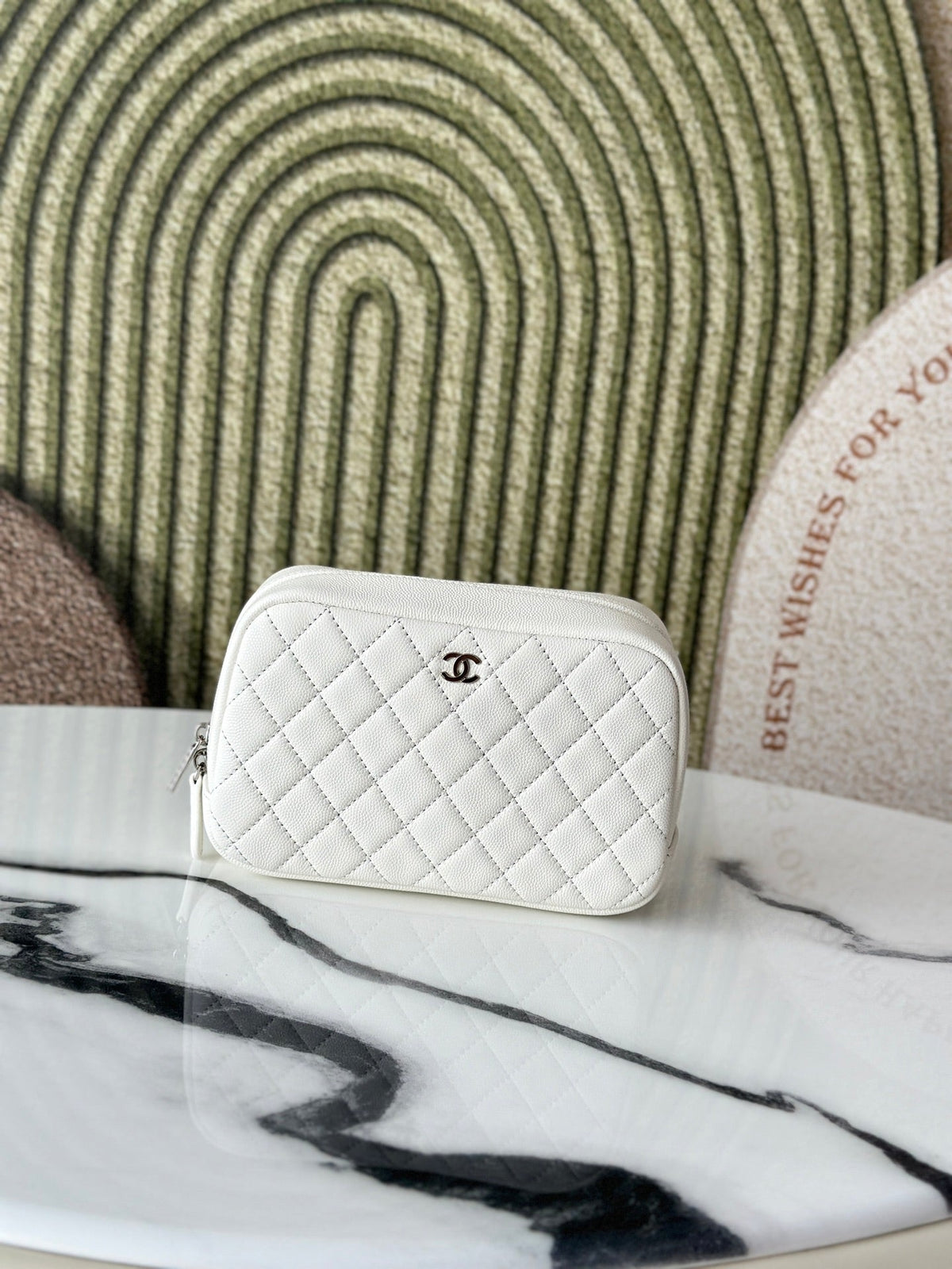 CC Classic Pouch CC Logo Diamond Quilted White Caviar Calfskin