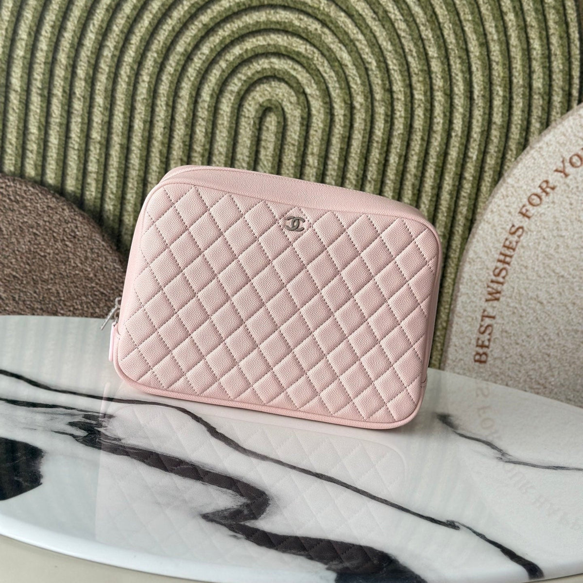 CC Classic Pouch CC Logo Diamond Quilted Pink Caviar Calfskin