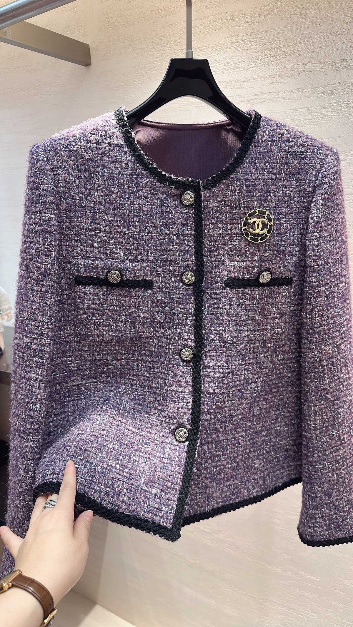 CC Round-Neck Jacket Black Trim Brooch Purple Tweed 415614