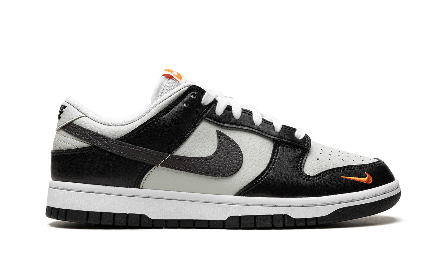 Dunk Low "Black/Total Orange" FN7808 001