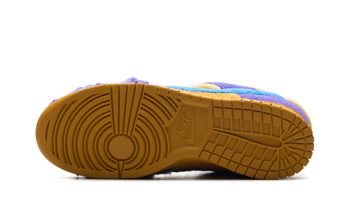Dunk Low "CPFM Swamp Sponge - Psychic Purple" IH5094 500