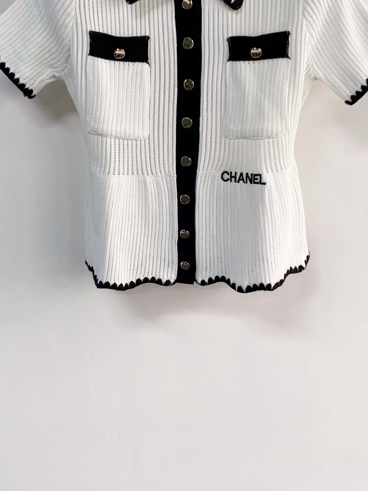 Chanel 2026 Short - sleeved Cardigan Sweater Wool 166812