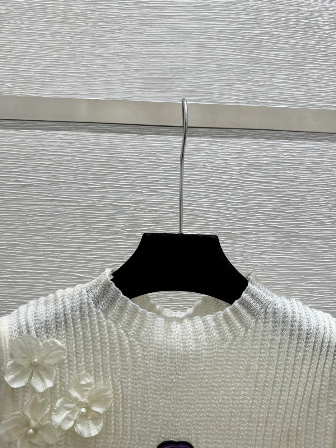 Chanel 2026 Floral Turtleneck Knitted Vest Wool 200735