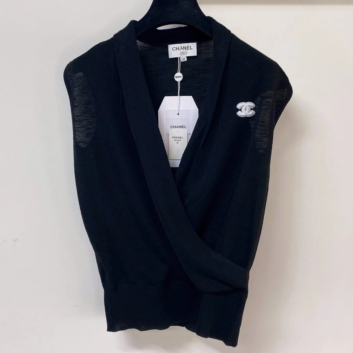 Chanel Vest Black in Wool 283154