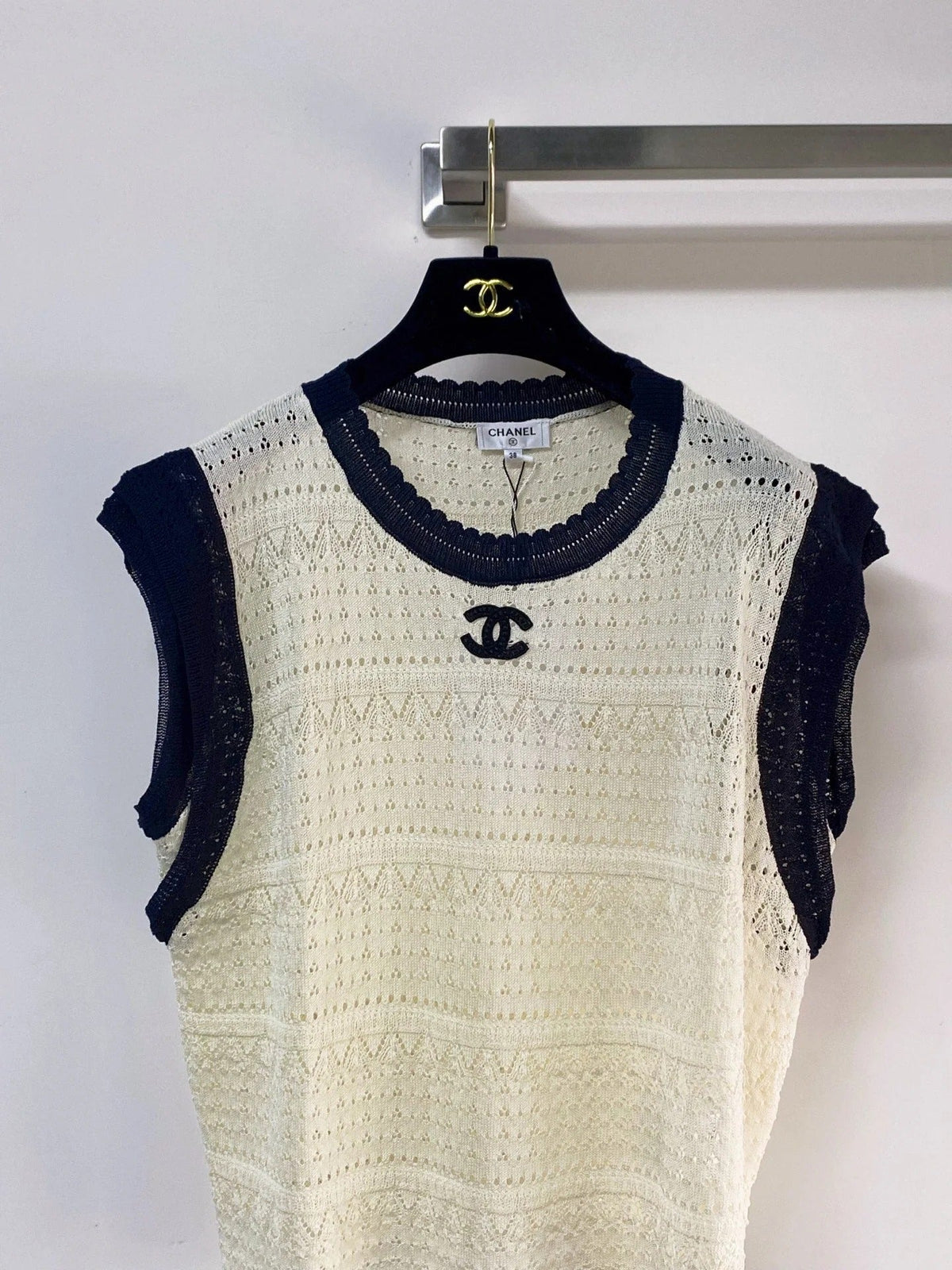 Chanel Vest Cream in Cotton 273028