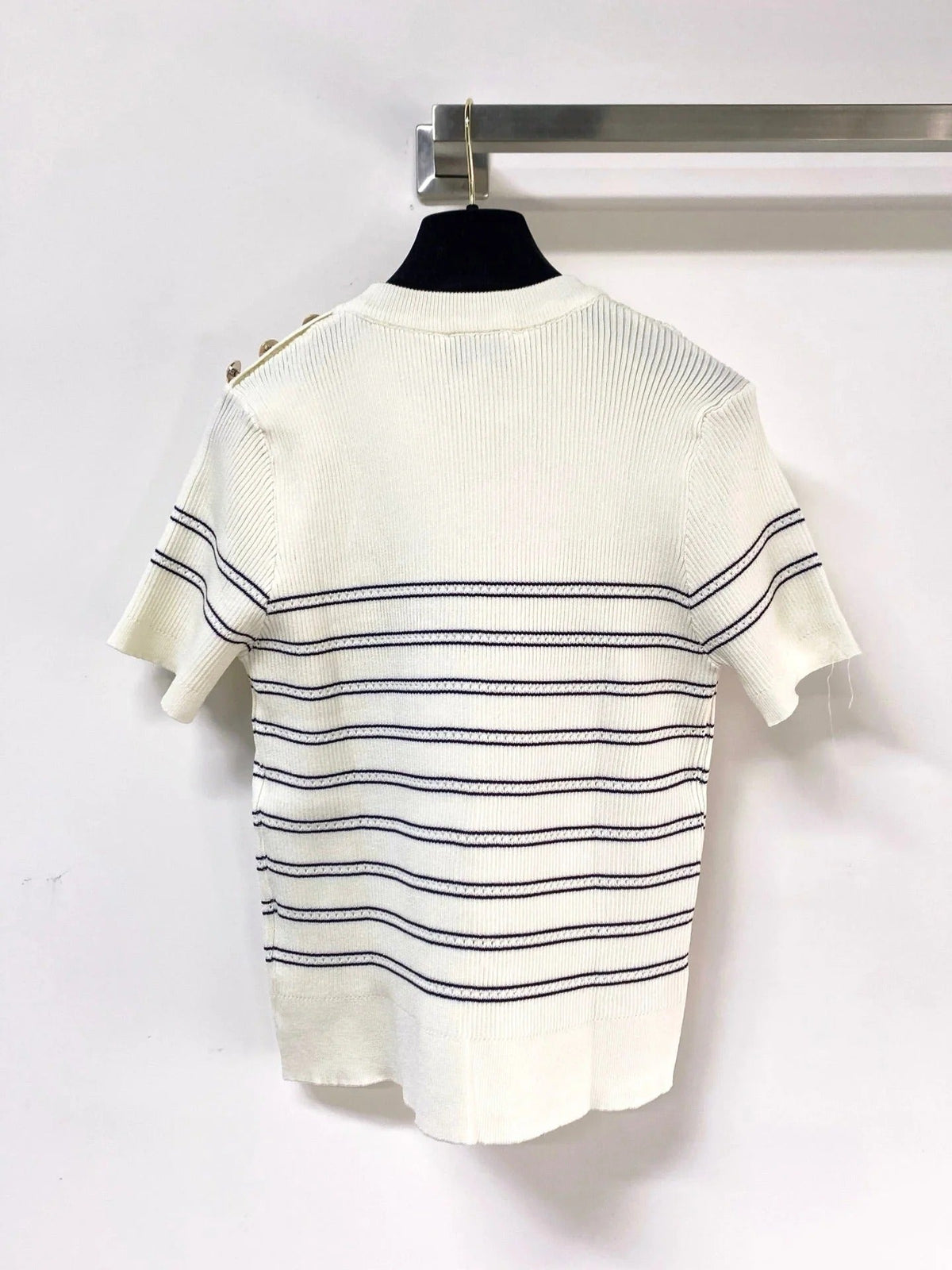 Chanel Short-Sleeve T-Shirt White in Wool 287135