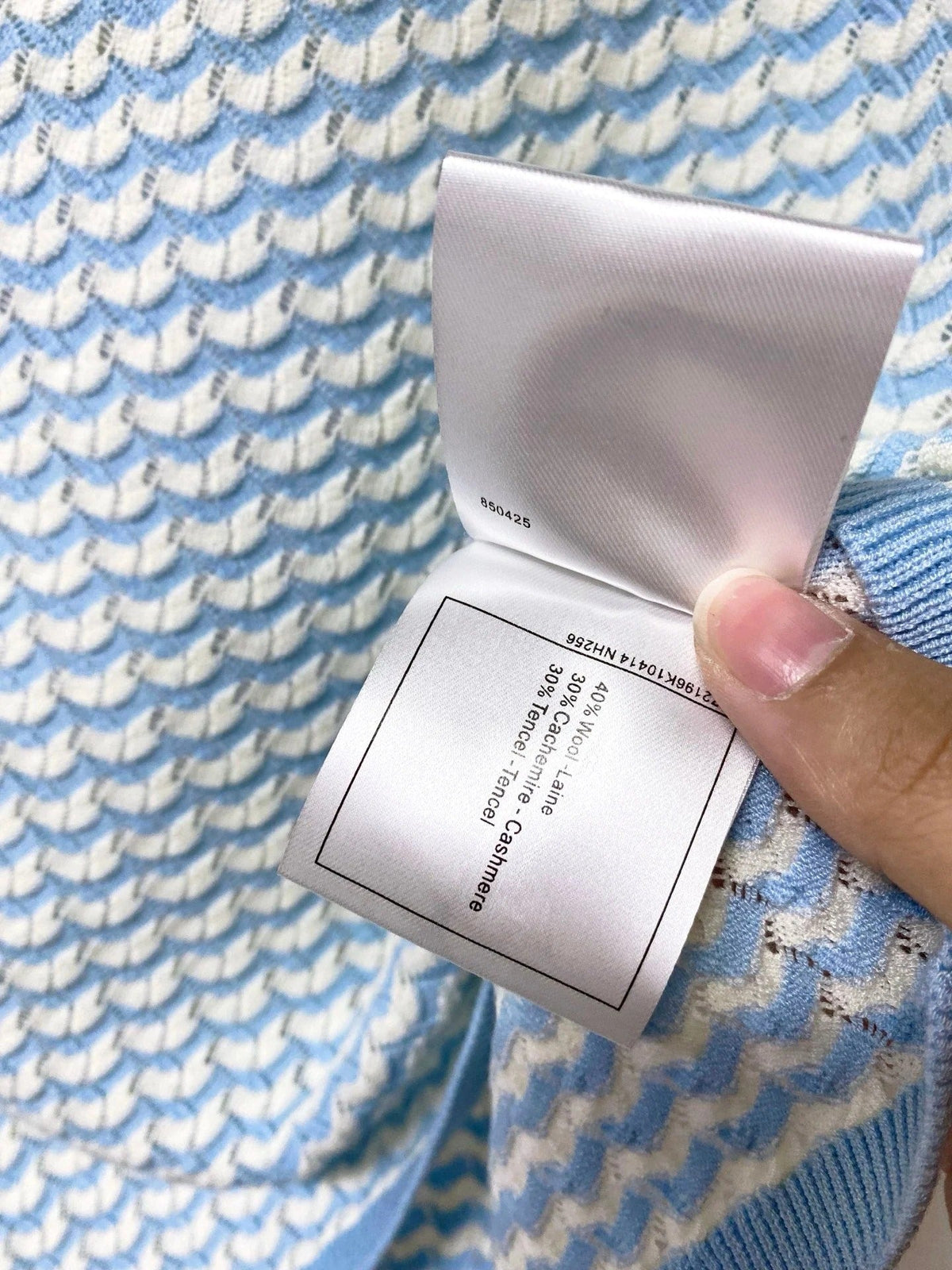 Chanel 26 Vest Blue in Wool 278139