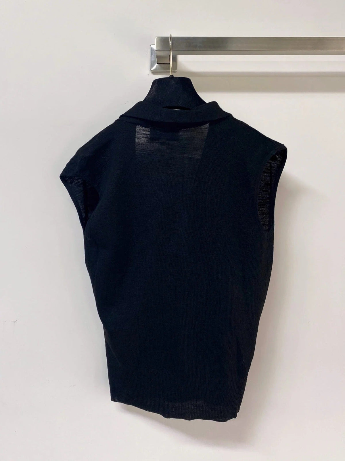 Chanel Vest Black in Wool 283154