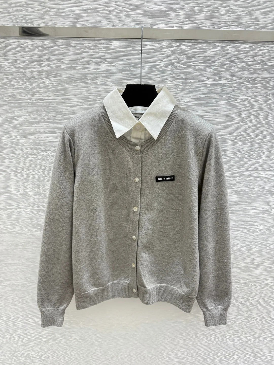 Miumiu 2026 Collar Knit Long-Sleeve Cardigan Wool 244676