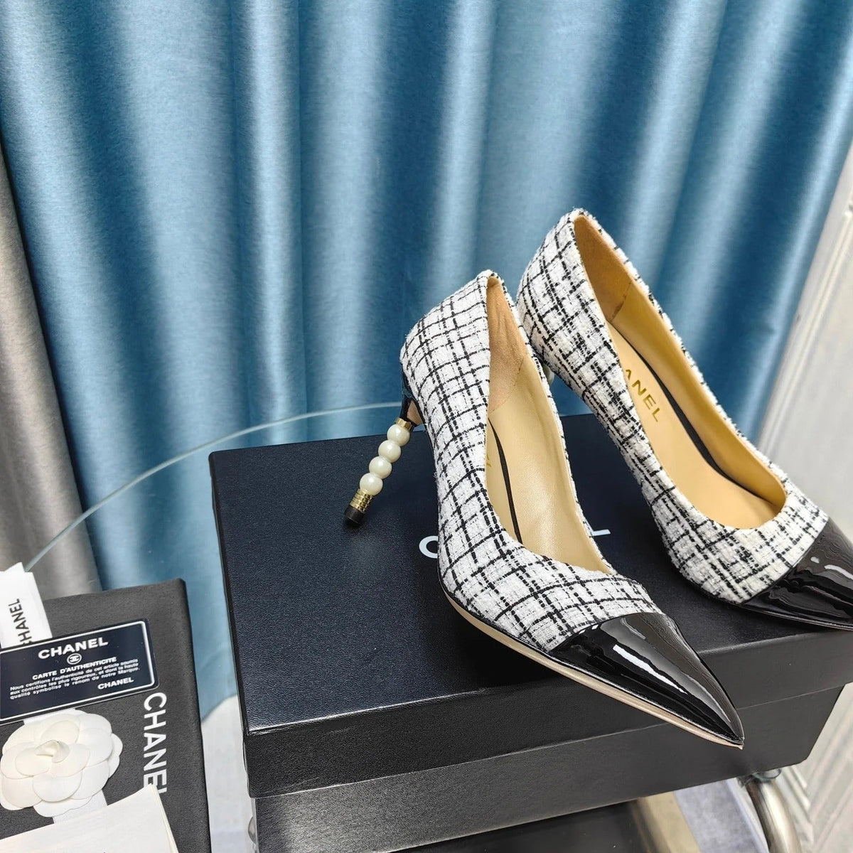Chanel 26 Pointed Toe 85mm Pearl White in Coarse Tweed 712806