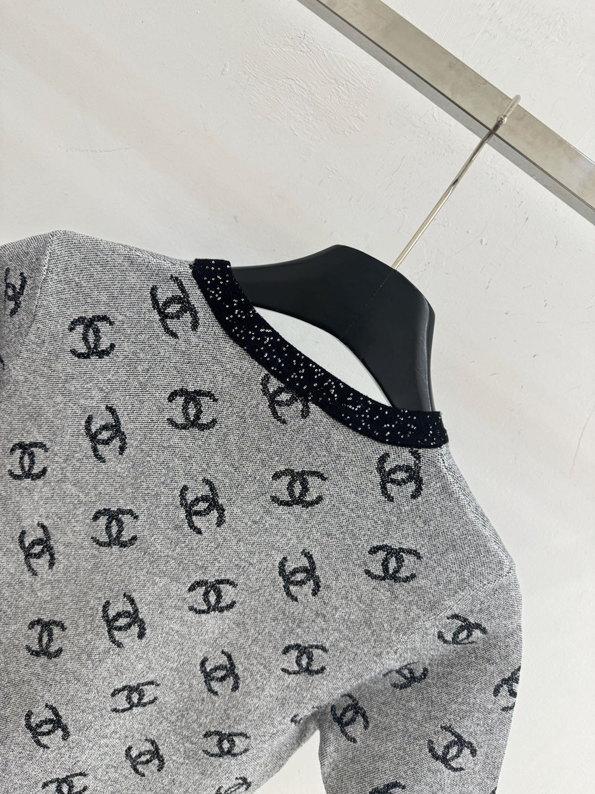 Chanel 26 Grey Knit Top Gray in Viscose 327141
