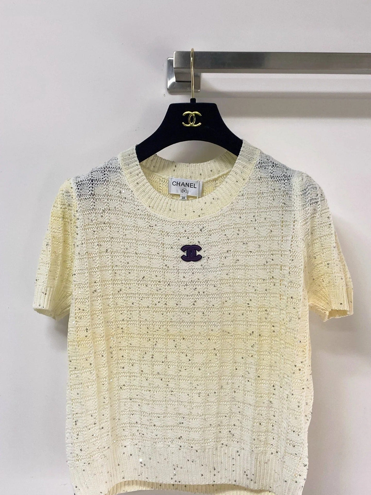 Chanel Short-Sleeve T-Shirt Light Yellow in Wool 283191
