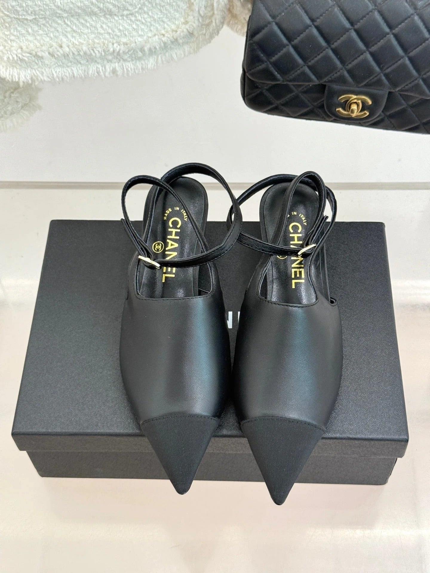 CC Pointed Toe Kitten Heel 30 Open Back Sandals Black in Cowhide 706382