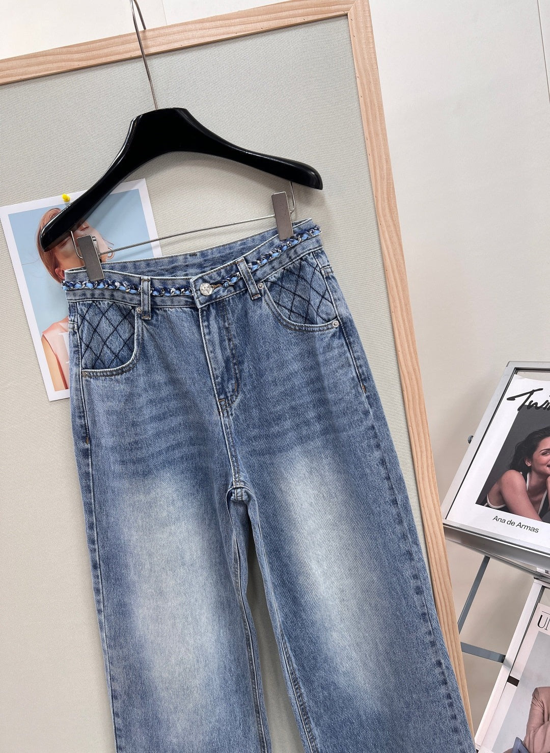 Chanel 26 Straight-leg Jeans Blue in Cotton 305576