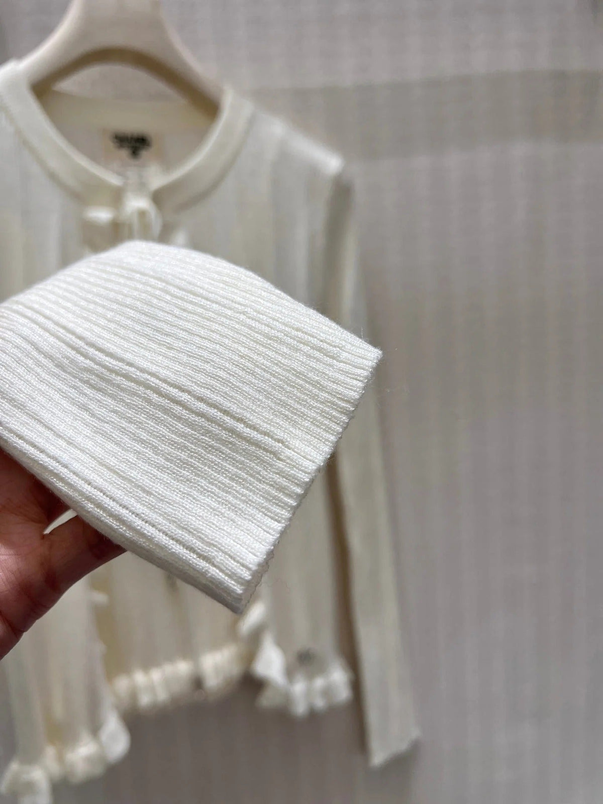 Chanel 2026 Two-piece Knit Set With Ruffled Details Cashmere 827627