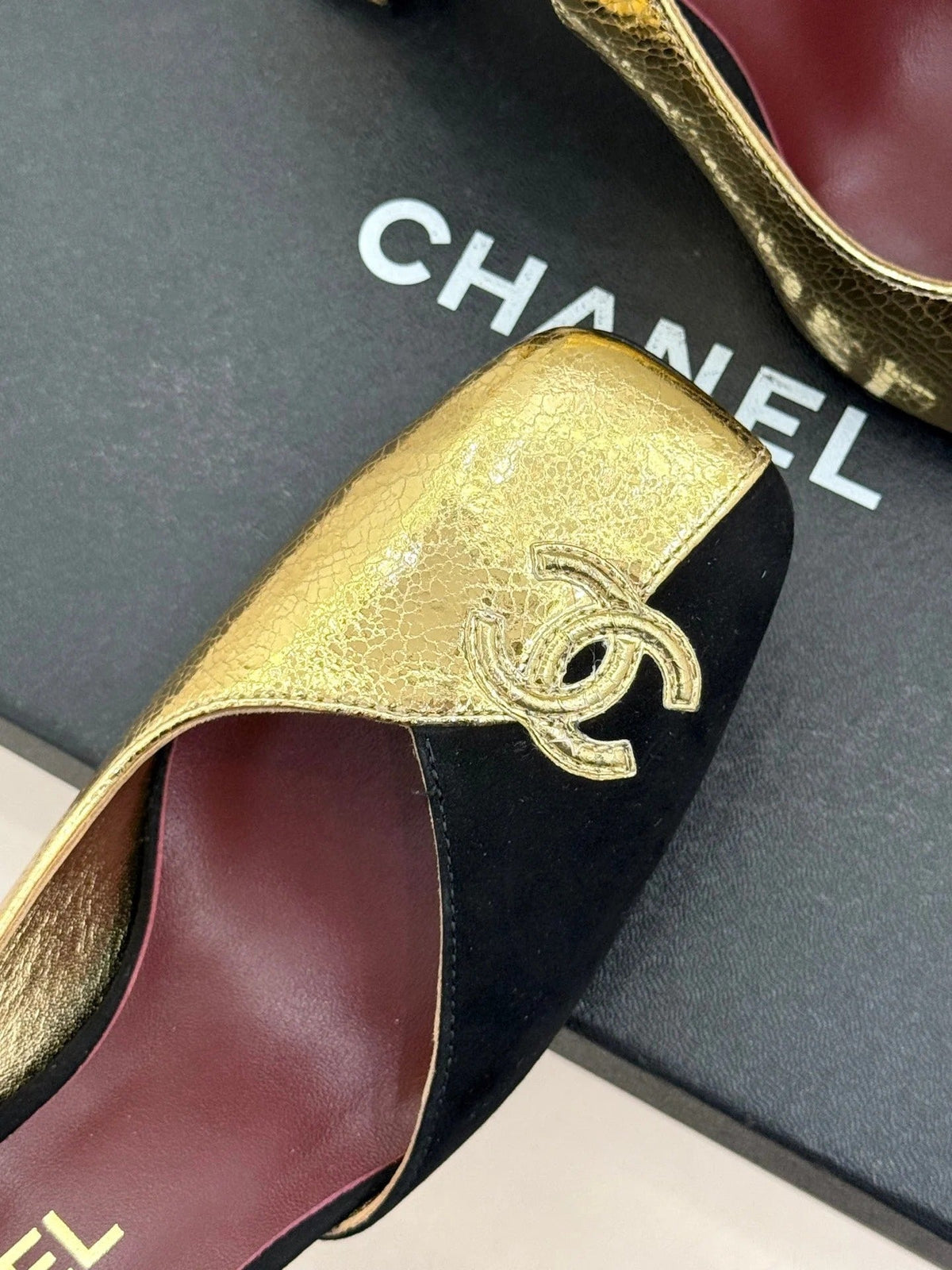 Chanel 26S Slingback 85mm Gold Black in Customized leather 706357