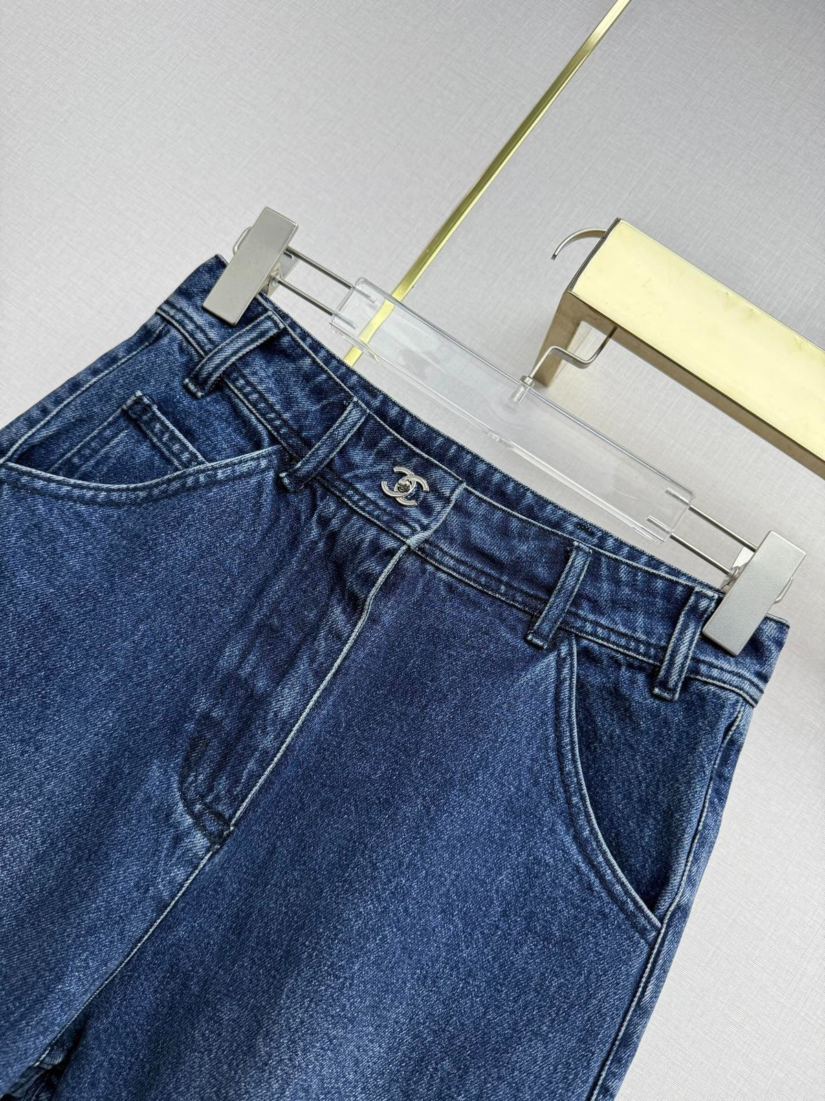 Chanel 26 Short Jeans Blue in Cotton 367720