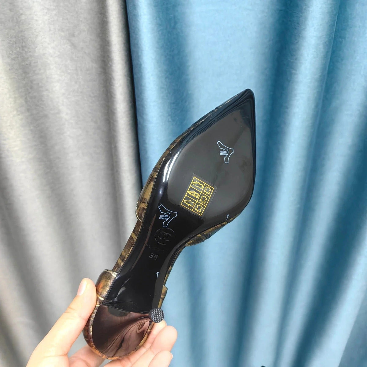 Chanel Pointed-Toe Vintage High Heels 70mm Bronze Yellow in Calfskin 712469