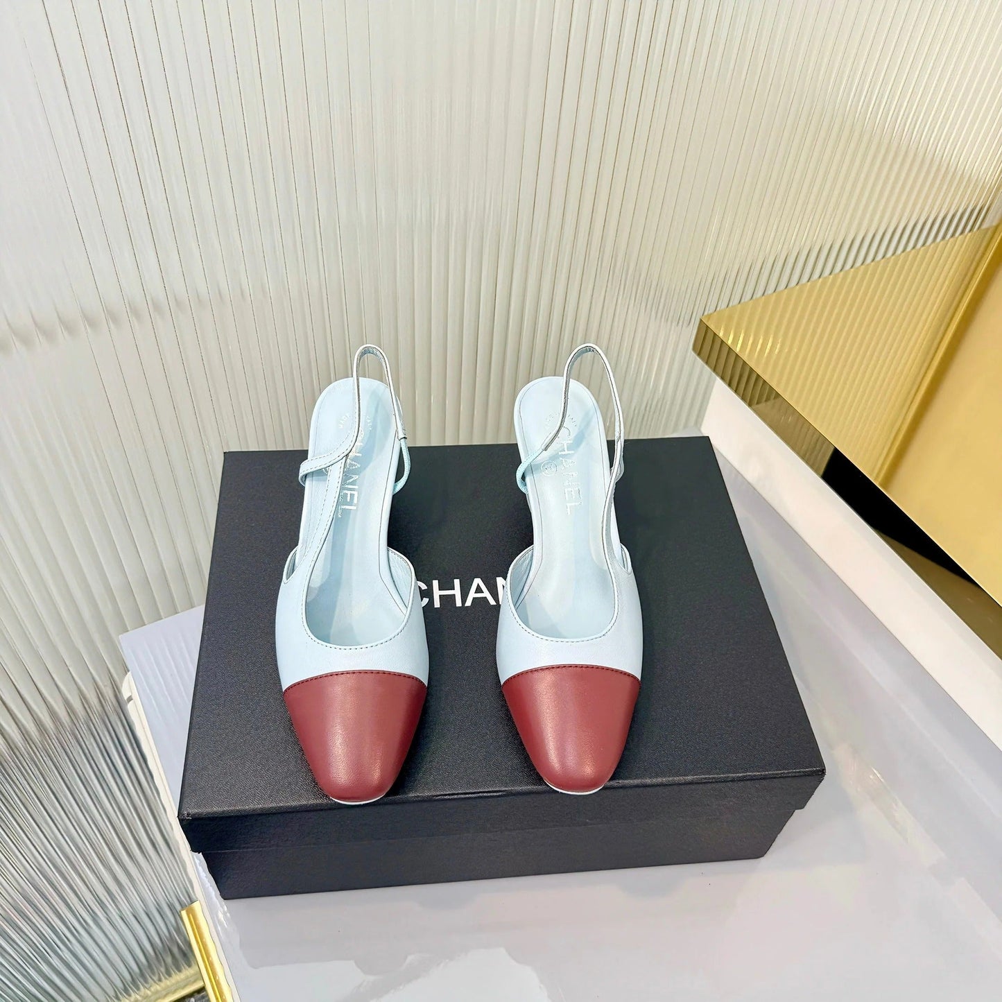 CC 26 Slingback High Heel 6.5cm Light Blue Burgundy Lambskin 714019