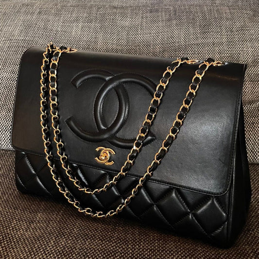 Chanel 2026 Vintage Quilted Large CC Flap Bag 33cm Embossed Calfskin