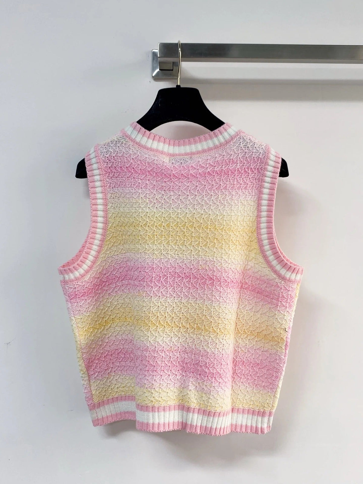 Chanel 2026 Vest Yellow Pink Tencel 215543