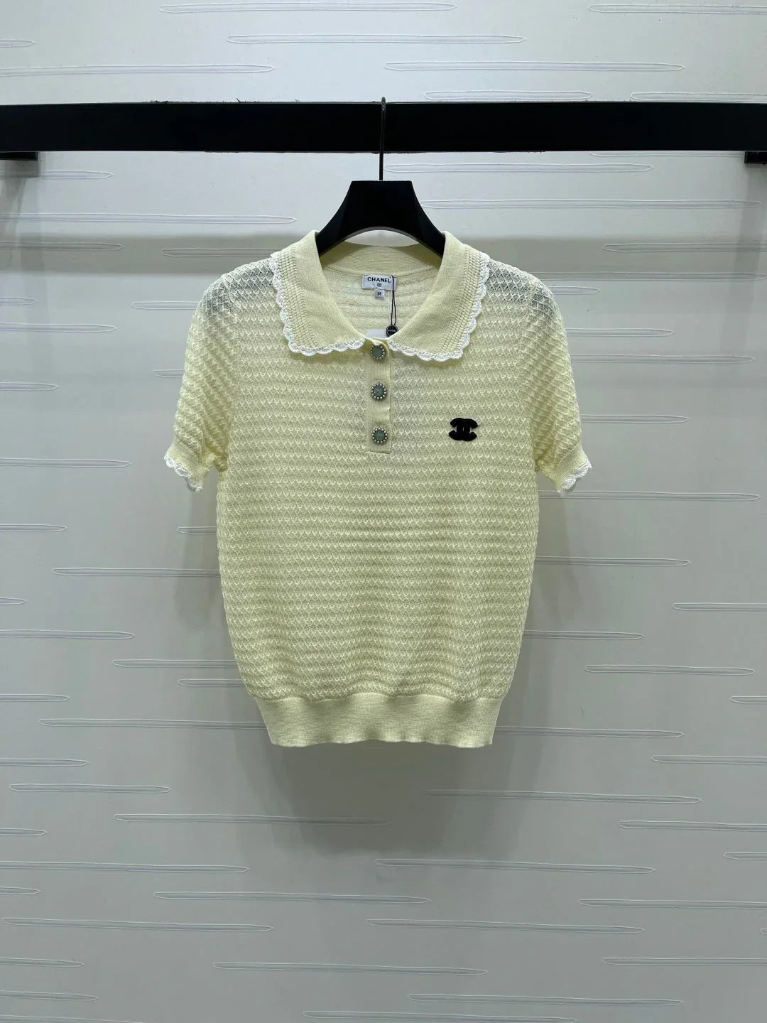 Chanel 2026 Lace-trimmed Polo Collar Knit Short-sleeved Top Cotton 390780