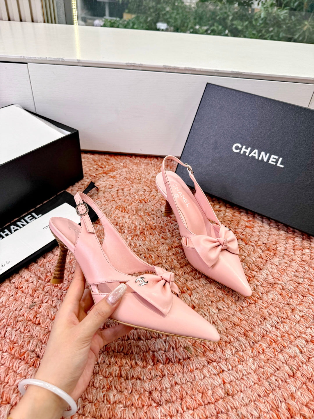 CC 26s Bow Heels Slingback Pink Sheepskin 703666