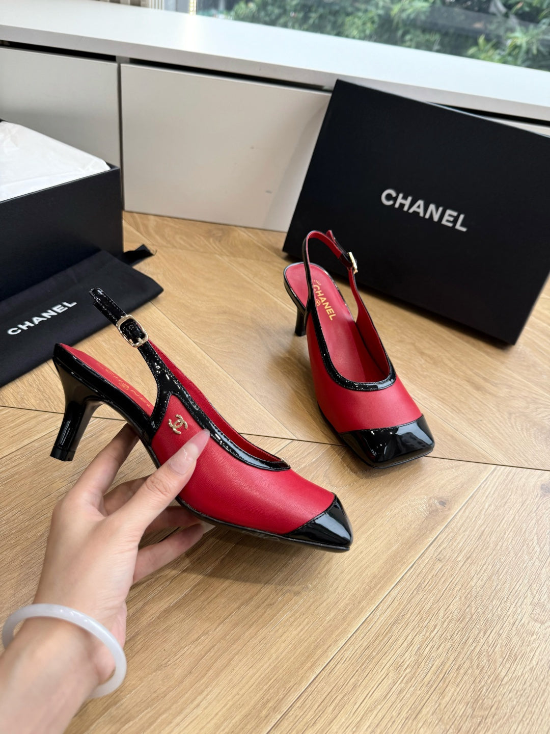CC 26s Slingback Red Black Patent Leather 933123