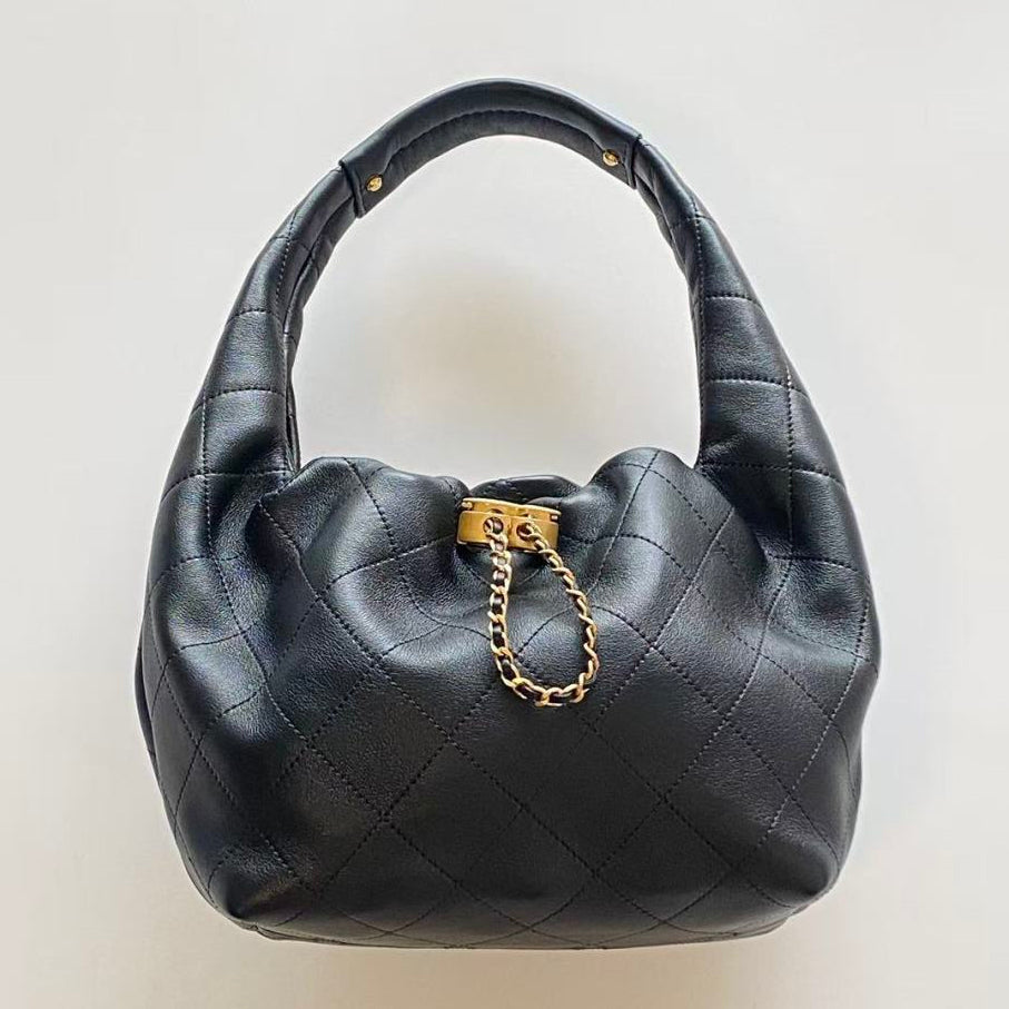 Chanel 26C HOBO BAG DRAWSTRING LEATHER