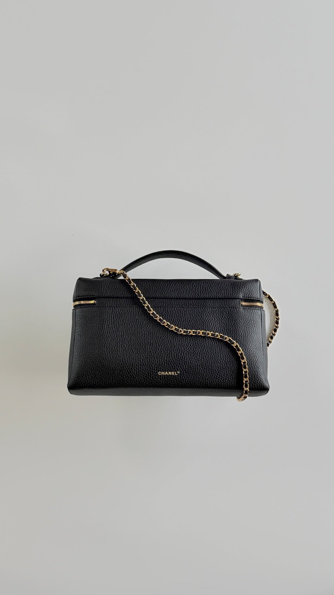 CC Métiers d’art 2026 Large Vanity With Chain Black Grained Calfskin