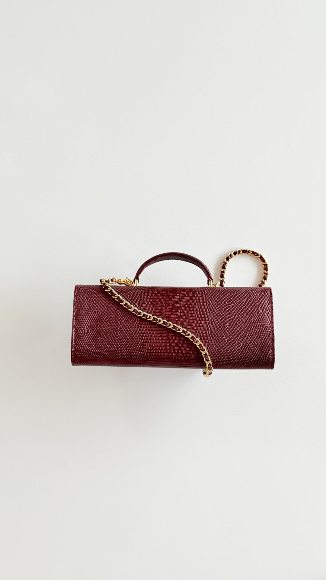 CC Métiers d’art 2026 Clutch With Chain Dark Burgundy Lizard Embossed Calfskin