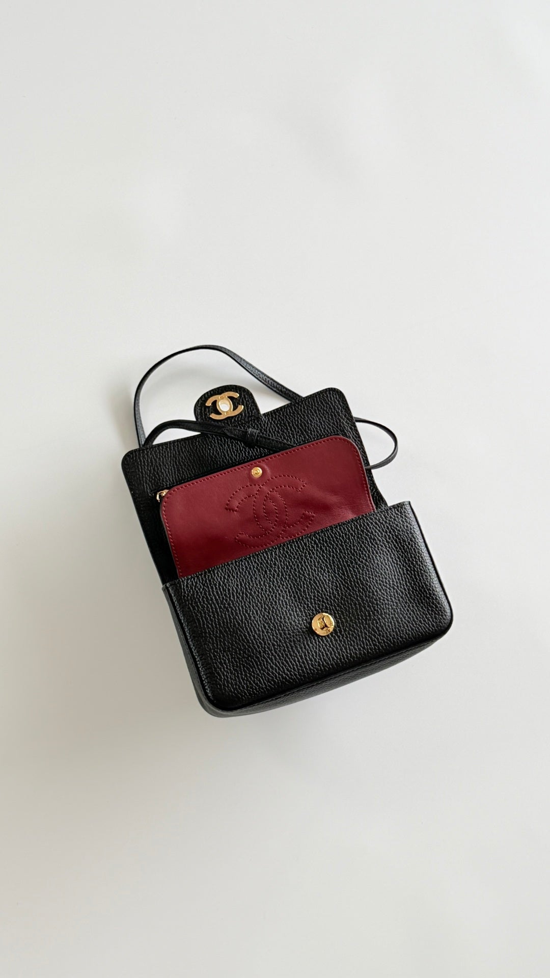 CC 26s Flap Bag Mini 20cm Black Cowhide