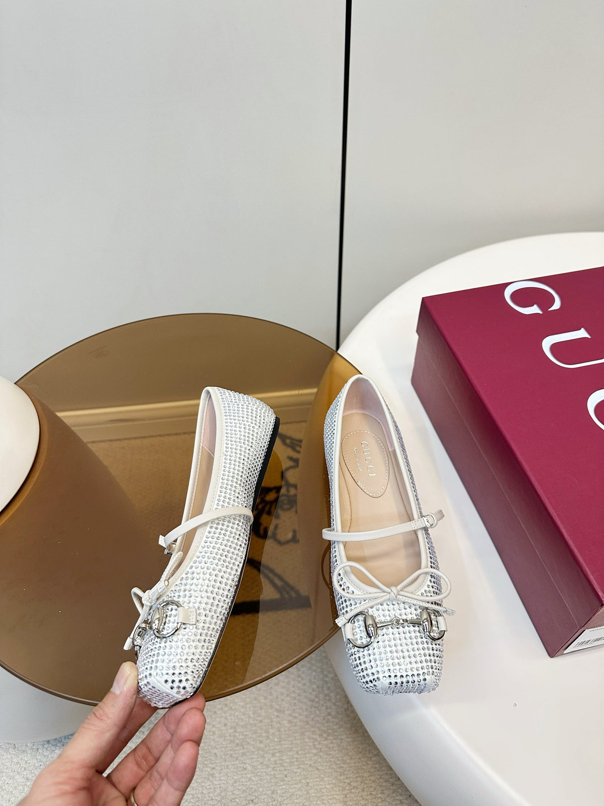 GG 26SS Ballet Flats Rhinestone White Satin Sheepskin 645705