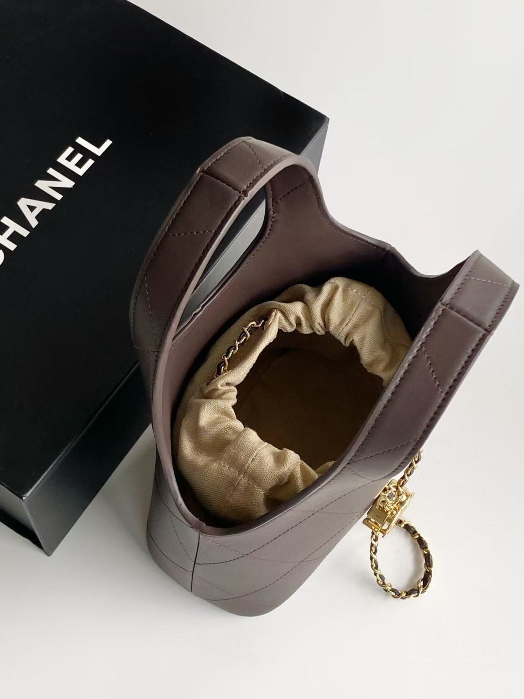 Chanel 2026 Basket Hobo Bag 27.5cm Coffee Calfskin