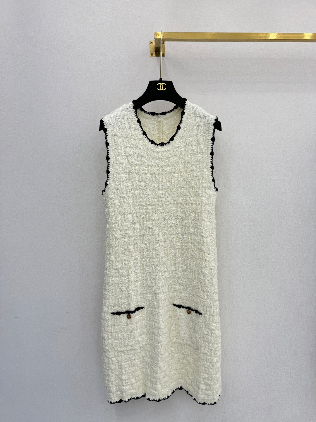CC 26s Vest Dress White Tweed 363535