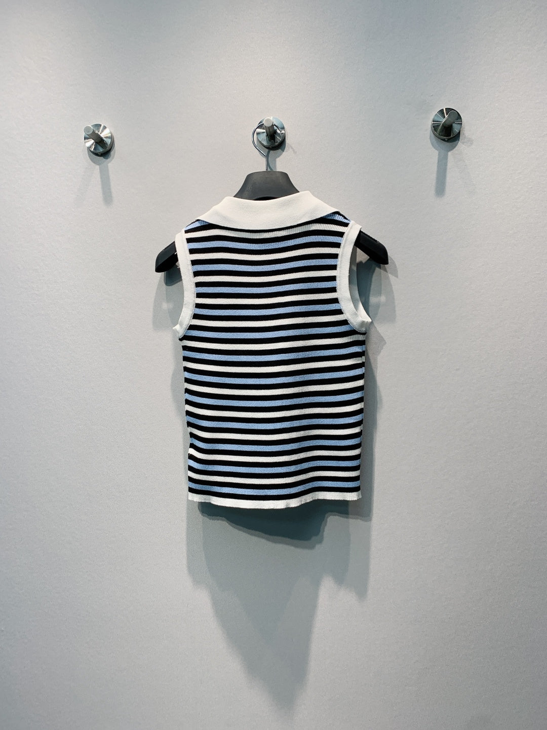 CC 26s Striped Polo Collar Vest White Black Knit 395915