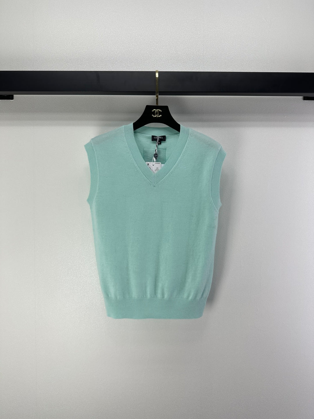 CC V-neck Vest Blue Wool 345999