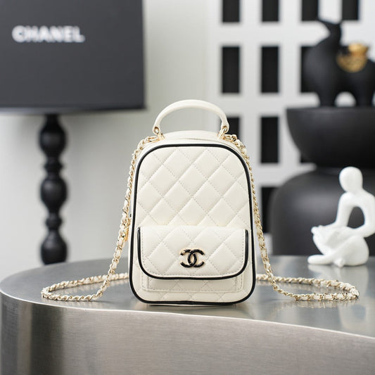 CC 𝑨𝑷𝟑𝟕𝟓𝟑 Mini Backpack White Lambskin