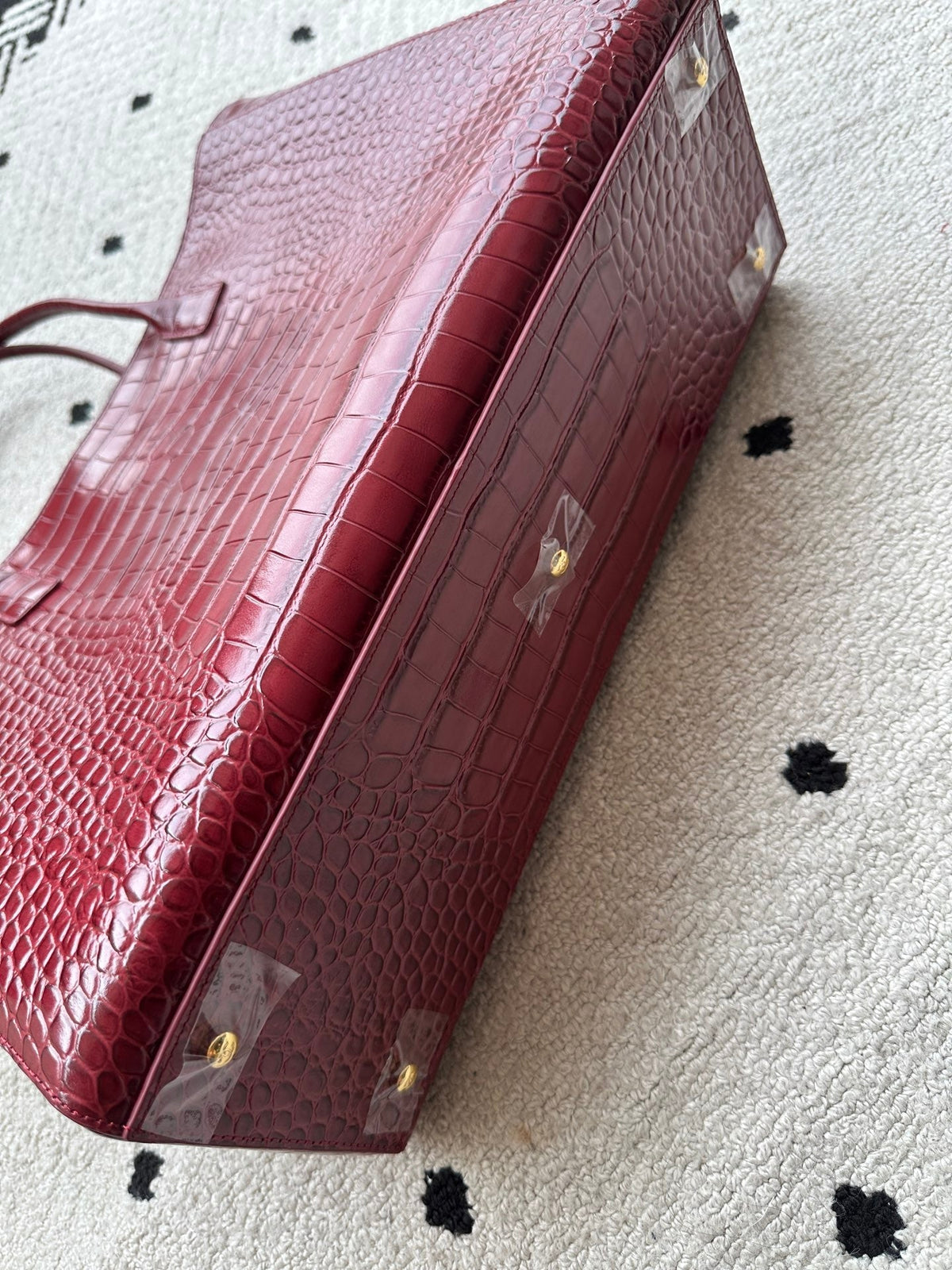 CC 2026 Large Shopping Bag 40cm Burgundy Crocodile Embossed Calfskin GHW