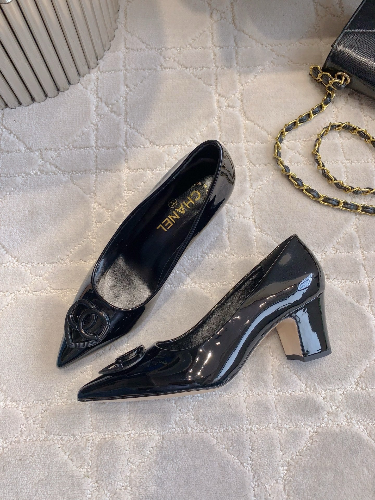 HIGH PUMP 65 MM IN BLACK PATENT CALFSKIN
