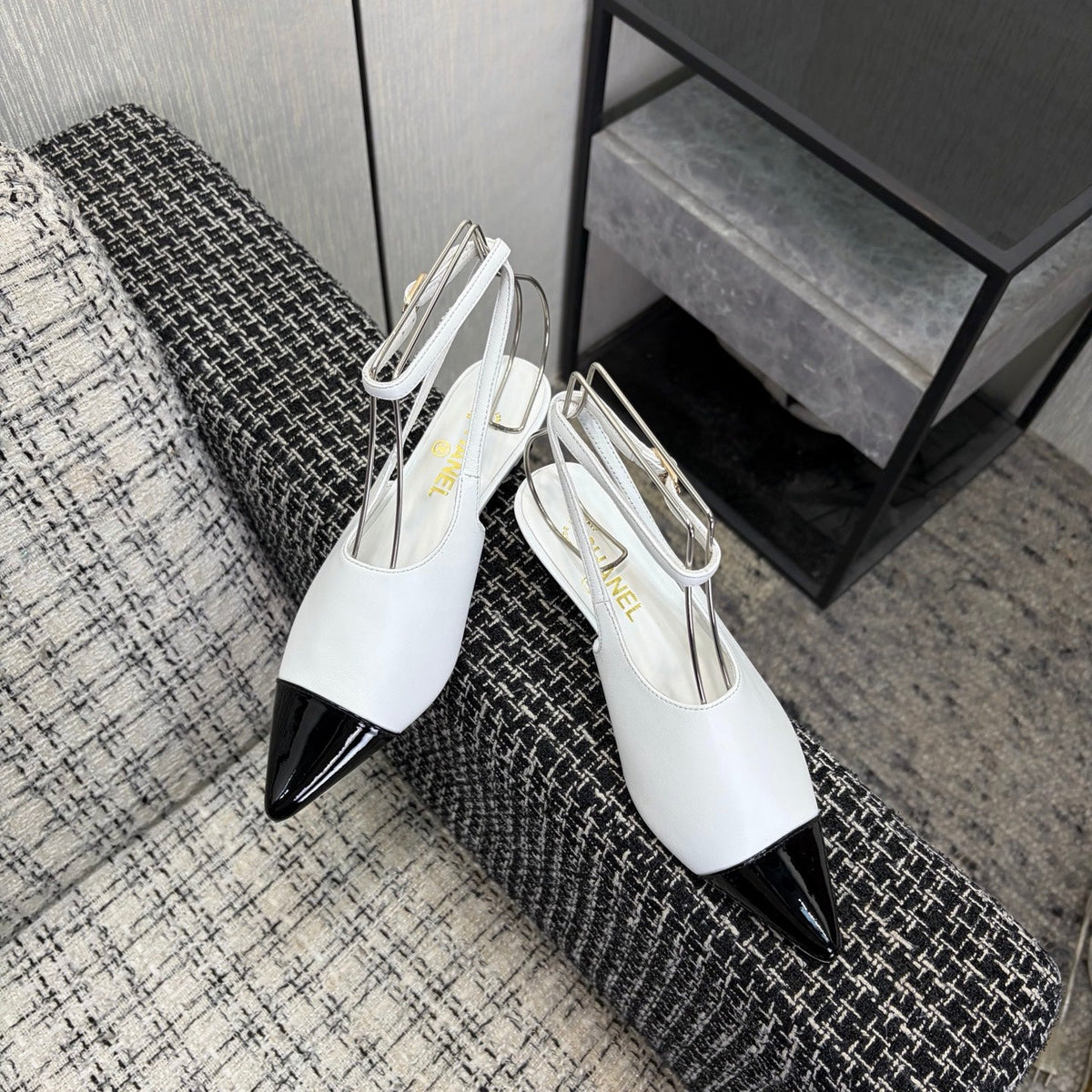 CC 2026 Slingback 4cm White Patent Leather 688713