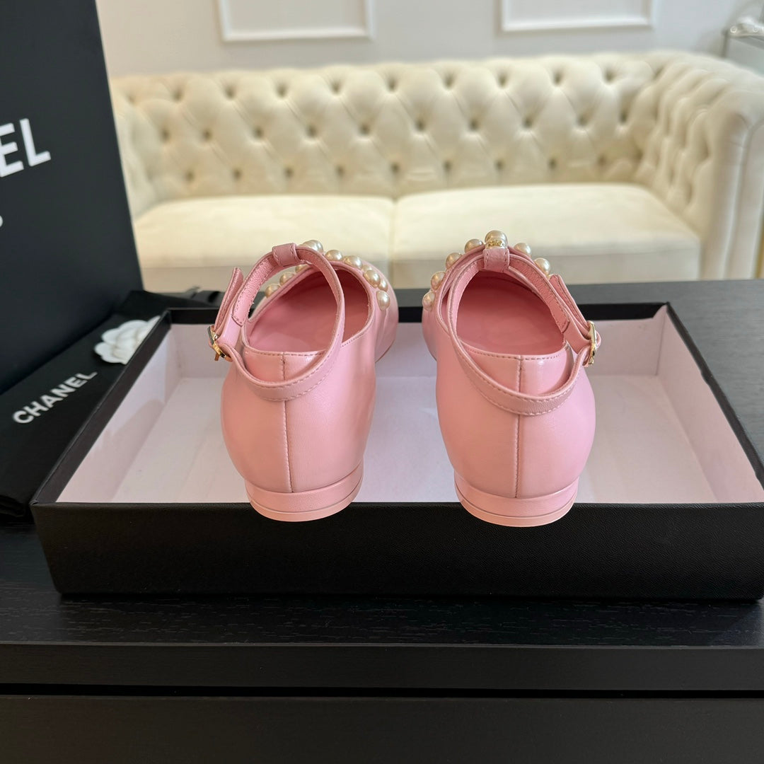 MARY JANES SHOES LIGHT PINK GOATSKIN WITH FAUX PEARL