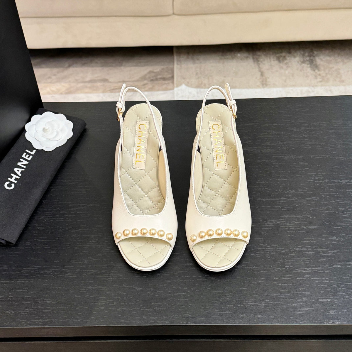 CC 26A Pearl Slingback White Lambskin 672994