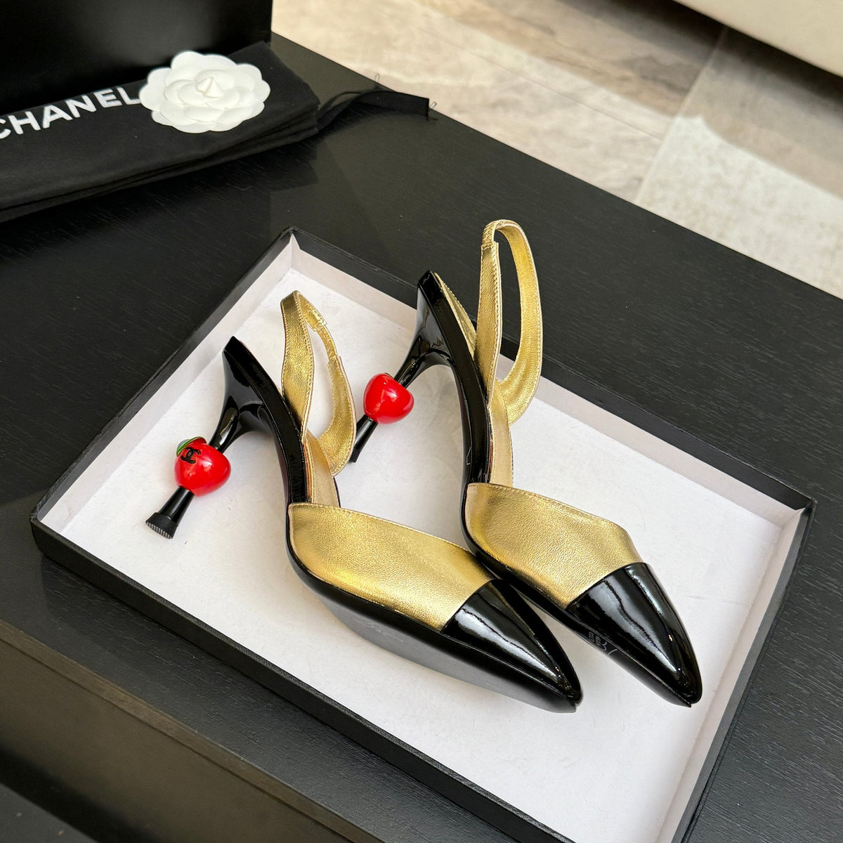 CC Métiers d’art 2026 Slingbacks 8.5cm Gold Leather 847283