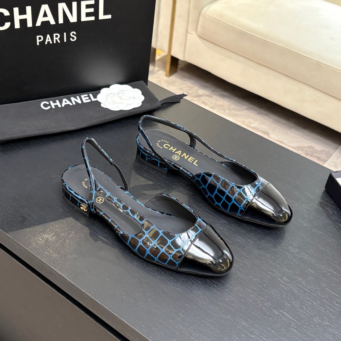 CC 26s Classic Slingback Flat Black Blue Crocodile Embossed Patent Leather 907633