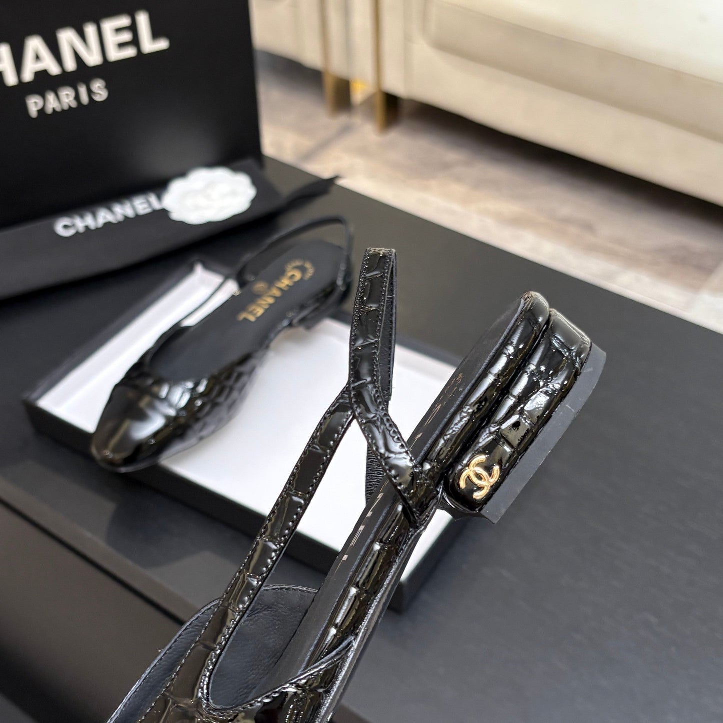 CC 26s Classic Slingback Flat Black Crocodile Embossed Patent Leather 907637
